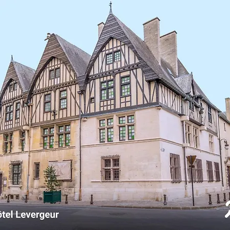 Lägenhet Coeur Des Moissons, Centre Avec Parking Prive Reims